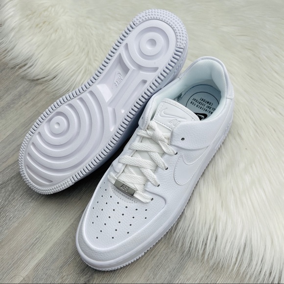 NWT Nike Air Force Sage Low Women’s Shoes - Picture 5 of 8